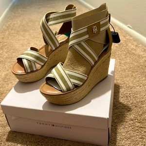 Tommy Hilfiger Sandal brand new